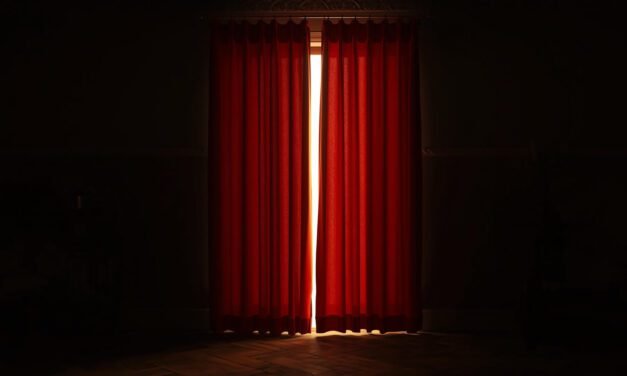 如何運用風水門簾打造好運宅？完整選購與布置指南